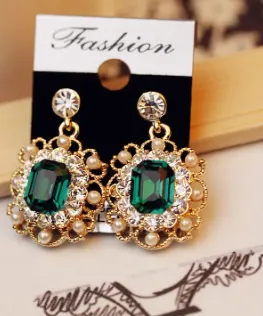Green Rhinestone Zircon Square Elegant Stud Earrings | New Fashion Jewelry for Women thumbnail